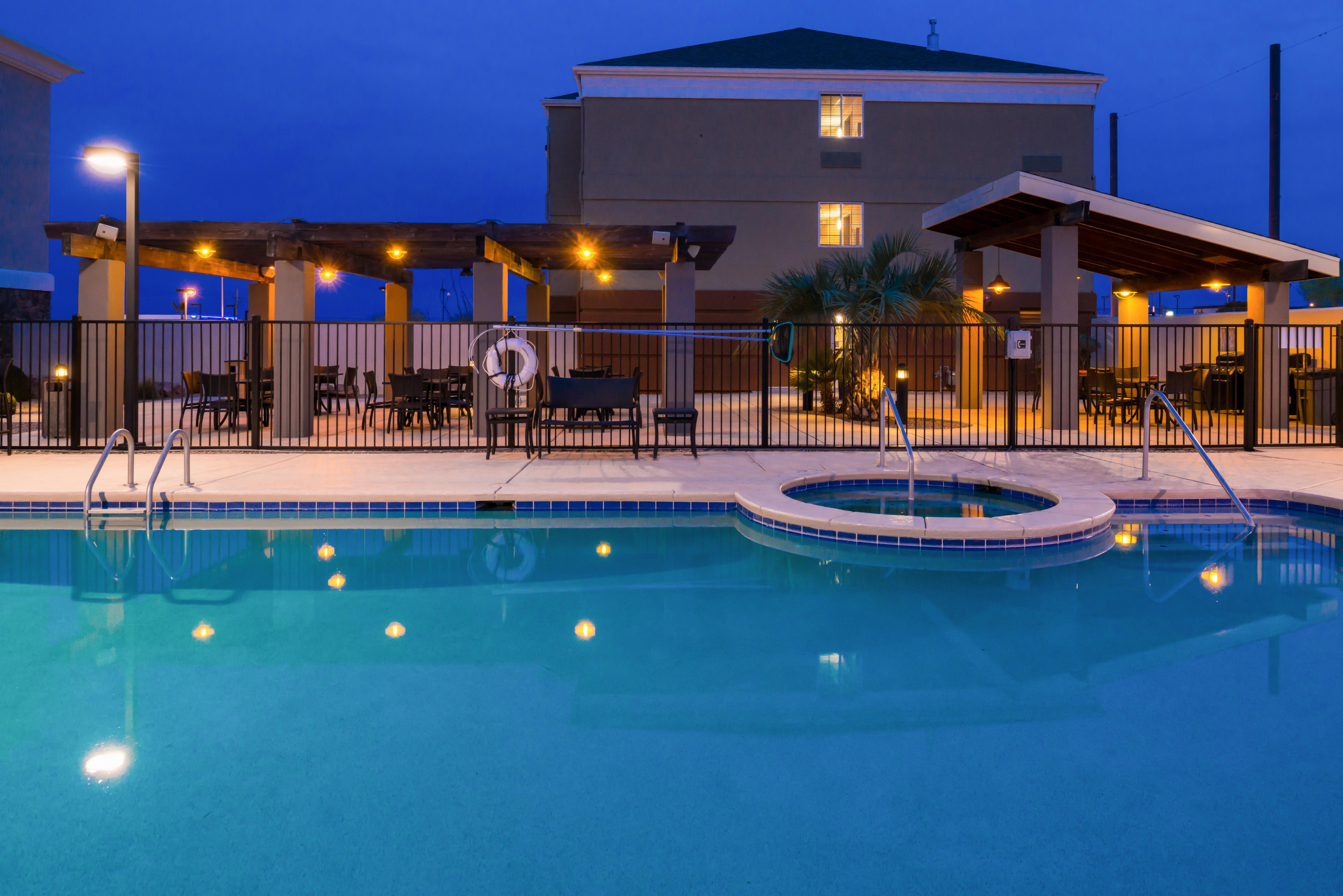 Holiday Inn Express Sierra Vista By Ihg Bagian luar foto