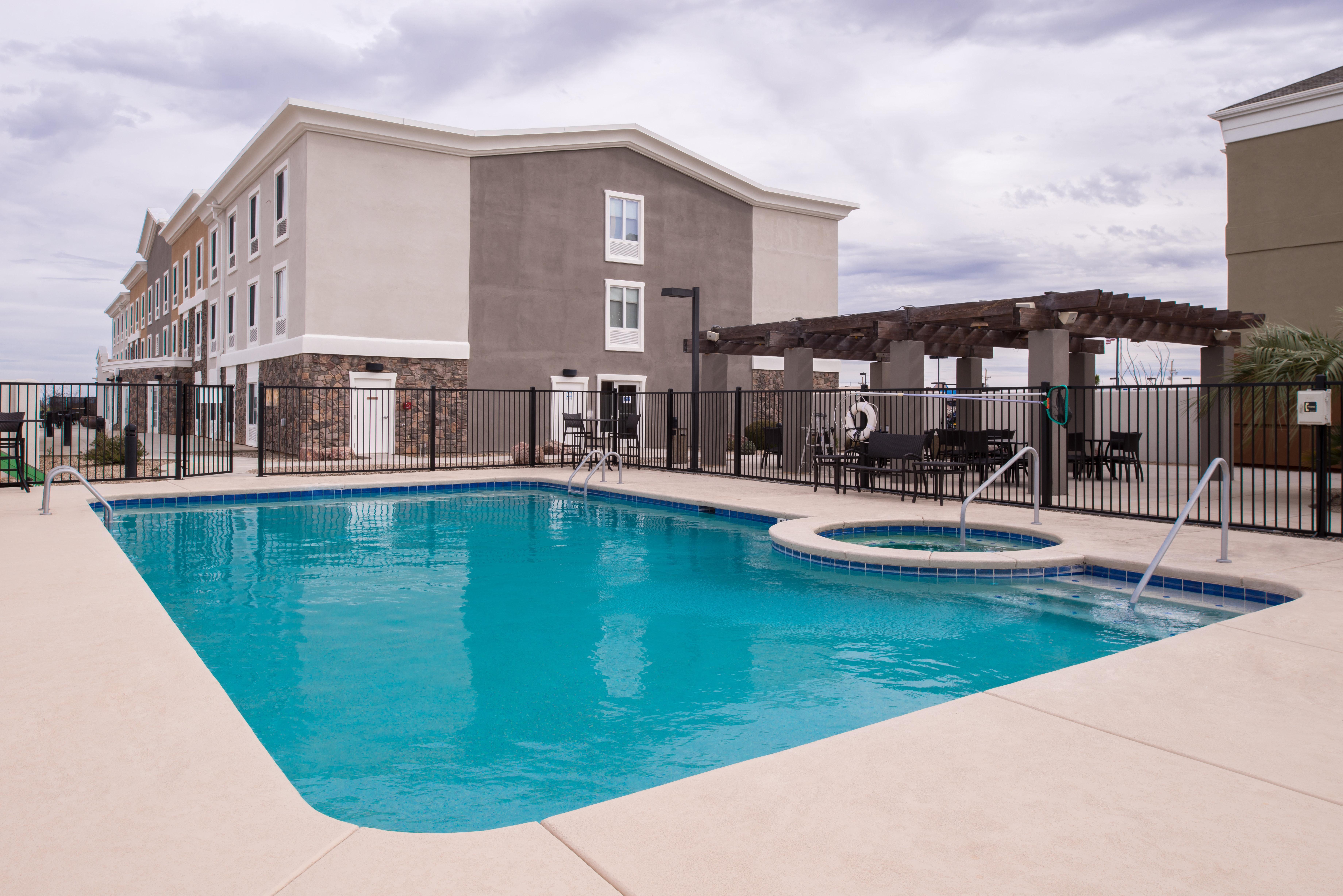 Holiday Inn Express Sierra Vista By Ihg Bagian luar foto