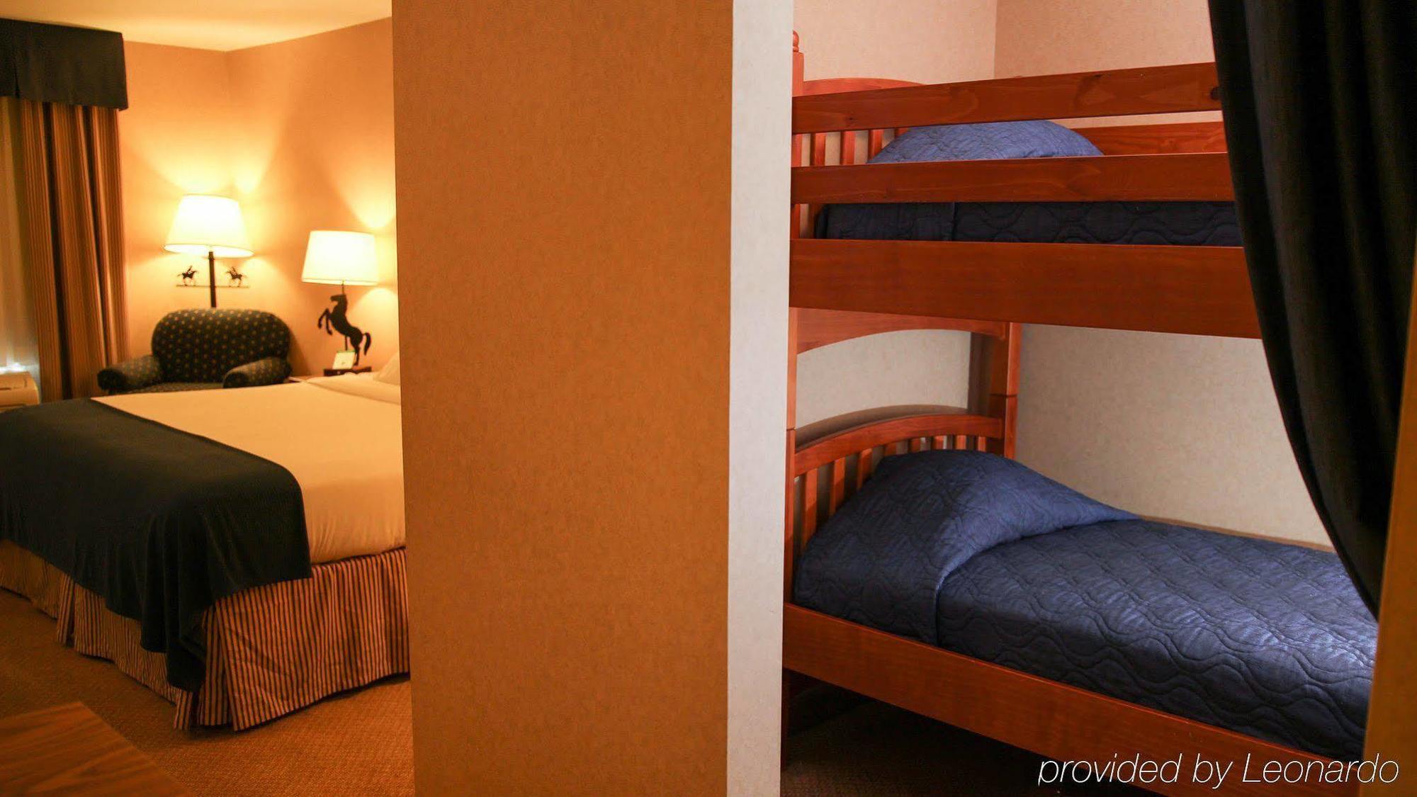 Holiday Inn Express Sierra Vista By Ihg Bagian luar foto